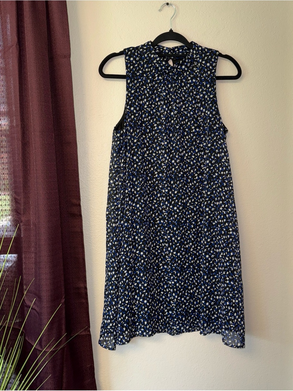 #768 Tommy Hilfiger Pleated Sleeveless Midi Dress Size 8